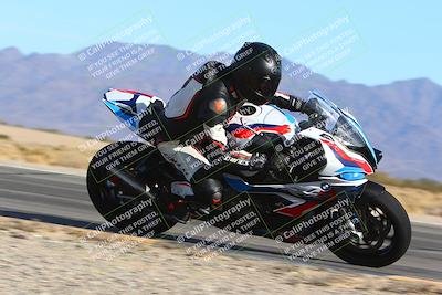 media/Jan-13-2024-SoCal Trackdays (Sat) [[9c032fe5aa]]/Turn 14 Inside (150pm)/